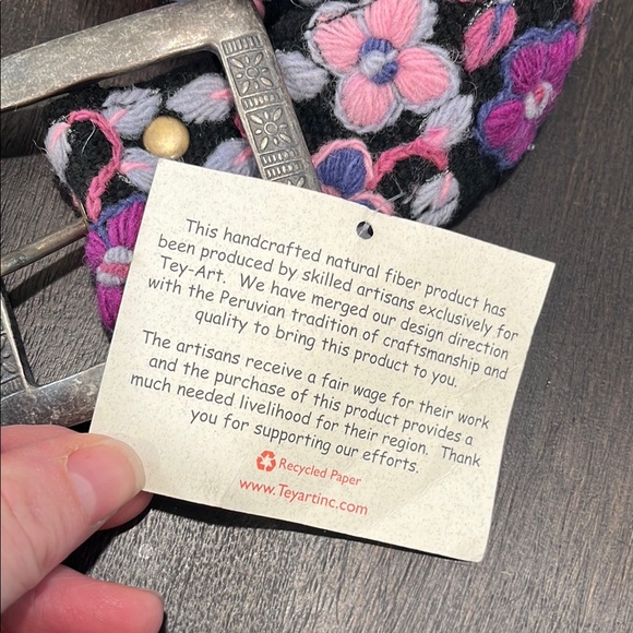 Peruvian Wool Black Pink and Purple Floral Handmade Artisan Belt - Picture 3 of 12